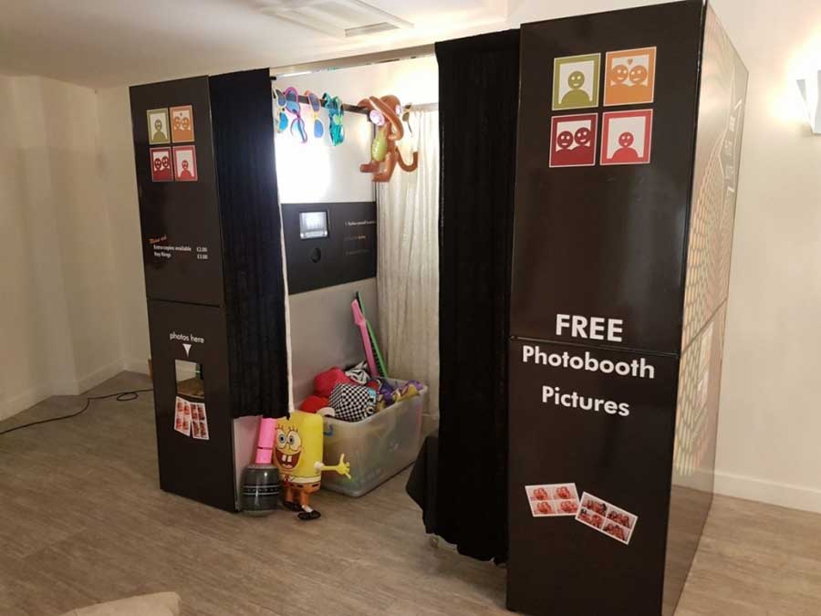 photo booth available to hire for an event or wedding
