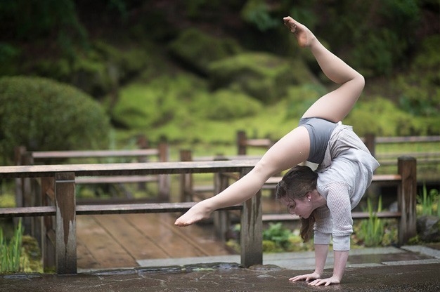 Click here to view Contortionist, Meg Russell's Profile