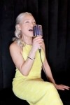 Ahztryd Singer - Entertainer/Performer - Dancer Jazz Lounge Singer 