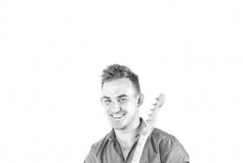 Sam Woodland - Electric Guitarist Surrey, South East