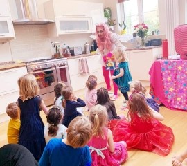 Pinkie & Punky Parties COVERING DORSET/ SOMERSET - All-Round Kids Entertainer - Sherborne, South West