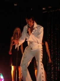 Rayaronking - Elvis Impersonator - Filey, Yorkshire and the Humber