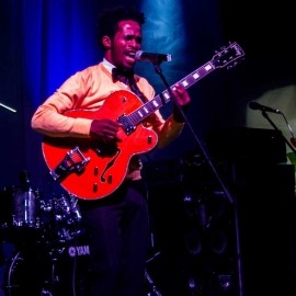 Nkosi Zondo - Guitar Singer - Ekhuruleni, Gauteng