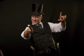 Honest Huckster - Comedy Cabaret Magician Temecula, California