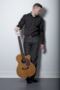 Owen Donovan - Guitar Singer Eastbourne, South East