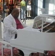 JOHN PIANO  - Wedding Musician Cape Town, Western Cape