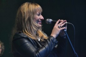 Anne Live! singer with passion - Female Singer Hamburg, Germany
