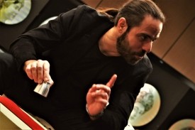 John Vincelli Magician & Mentalist - Close-up Magician Montreal, Quebec