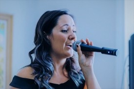 Lizzie Hales - Female Singer Haslemere, South East