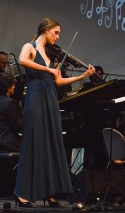 Francesca Musnicki - Violinist