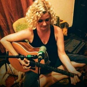 Amy Hendrickson - Guitar Singer