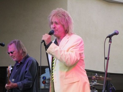 Never A Dull Moment Rod Stewart Tribute - Acoustic Band
