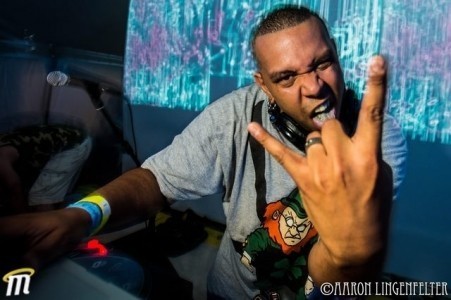 DJ STEADY B. - Nightclub DJ