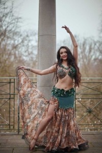 Ariya Bellydance - Belly Dancer