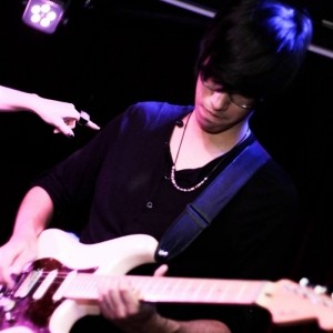 Akira Kikuchi - Electric Guitarist