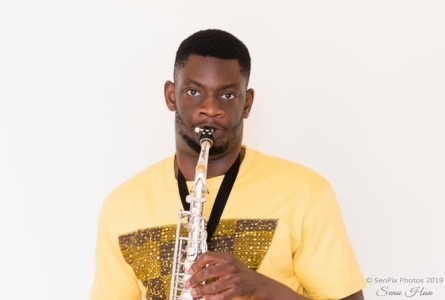 Saxxy Moji - Saxophonist