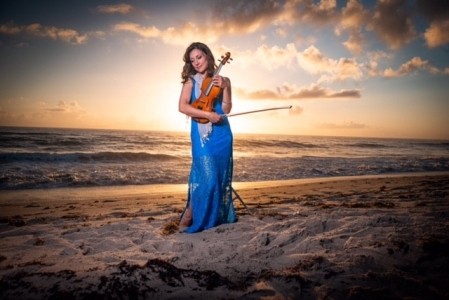Mariana Aguilera - Violinist