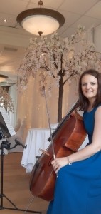 SoloCello EmilyMitchell - Wedding Musician