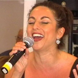 Joanna Lee - Female Singer