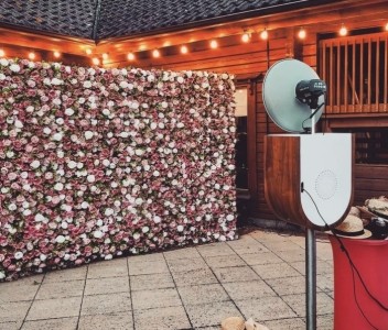 Fotoauto Photo Booth Hire - Photo Booth