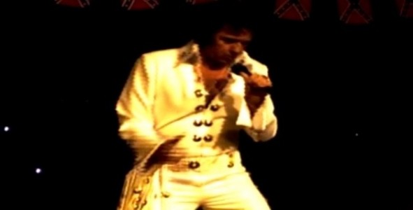 Rayaronking - Elvis Impersonator