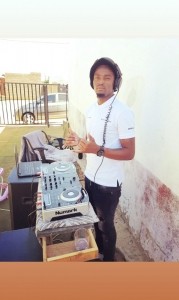 skYllo de navigator - Nightclub DJ
