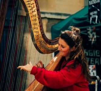 Rachel Horton Kitchlew - Harpist
