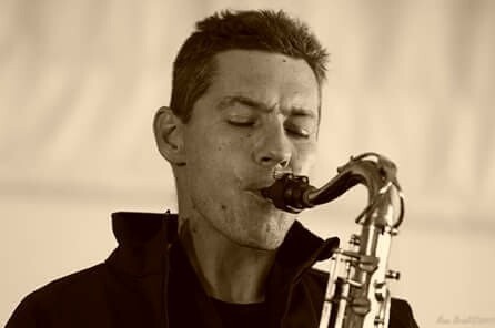 Gary Sletcher - Saxophonist