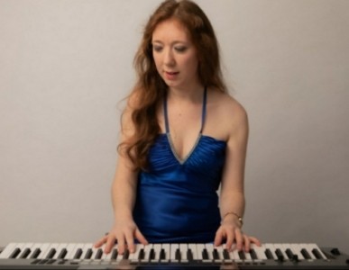 Amore Music - Pianist / Keyboardist